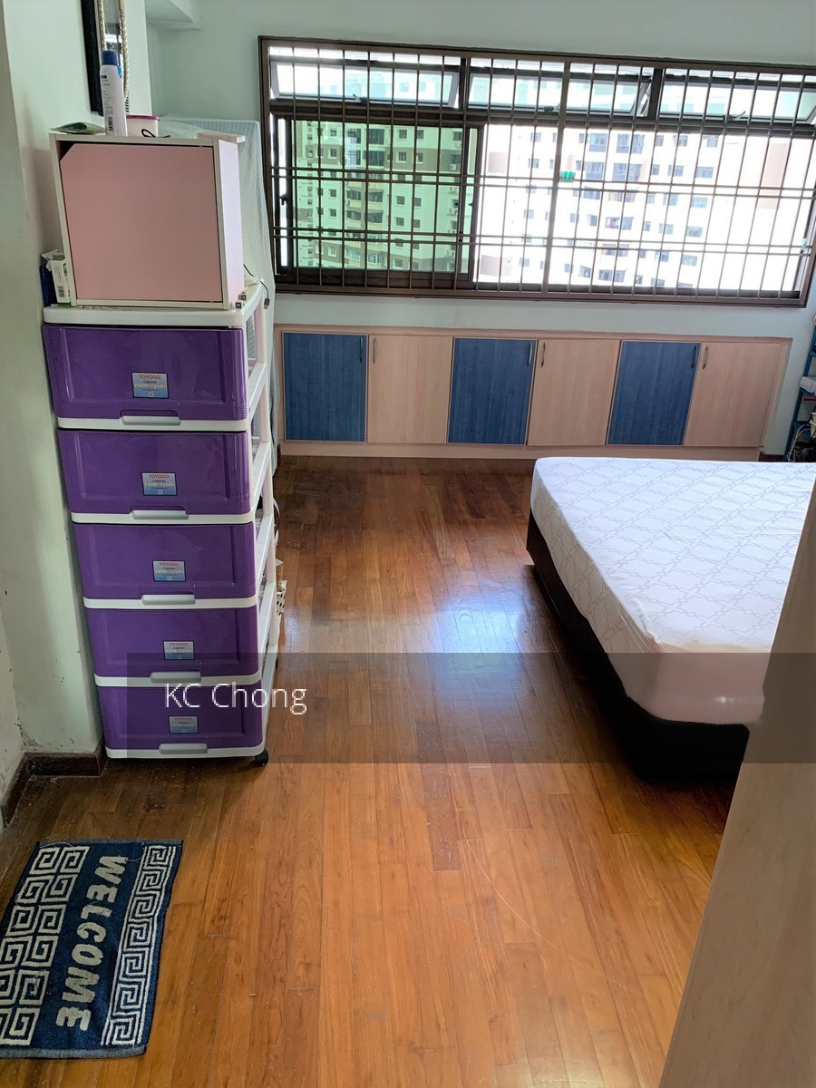 Blk 288C Jurong East Street 21 (Jurong East), HDB Executive #204676421